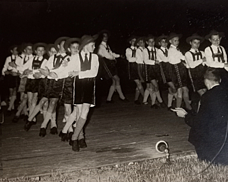 1959 Danse Foklo